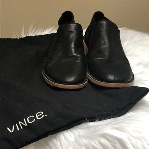 Vince black leather loafer